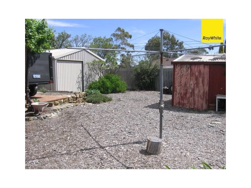 4 Smith Close, Armadale WA 6112