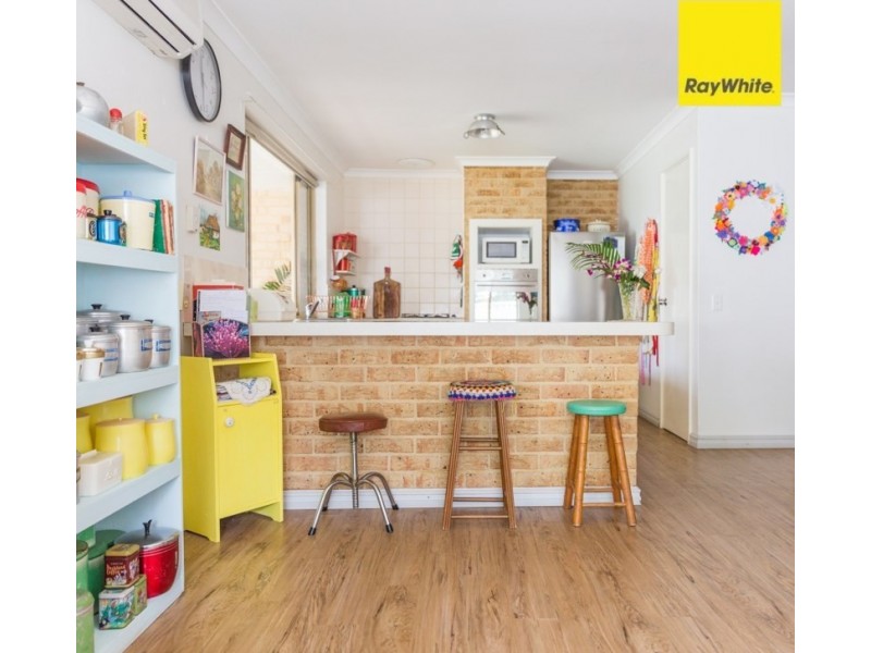 30 Abernethy Grove, Seville Grove WA 6112