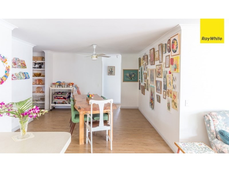 30 Abernethy Grove, Seville Grove WA 6112