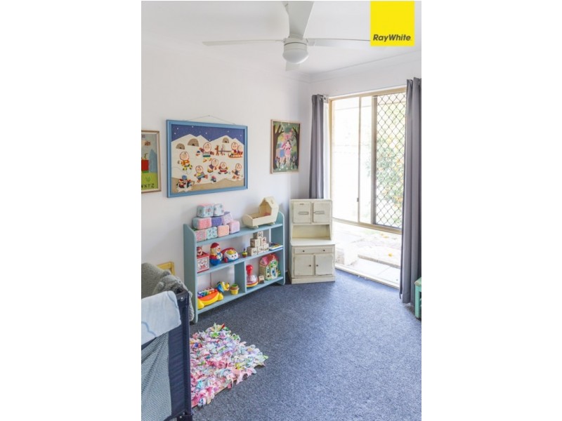 30 Abernethy Grove, Seville Grove WA 6112