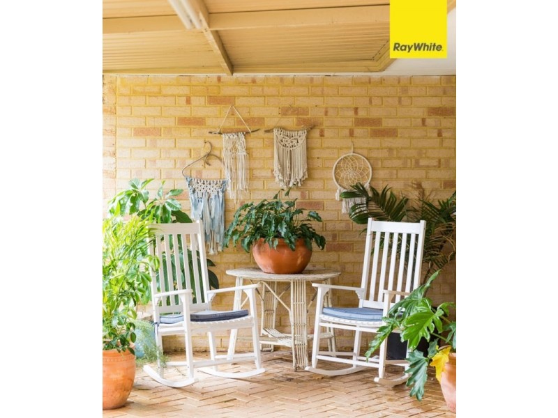 30 Abernethy Grove, Seville Grove WA 6112