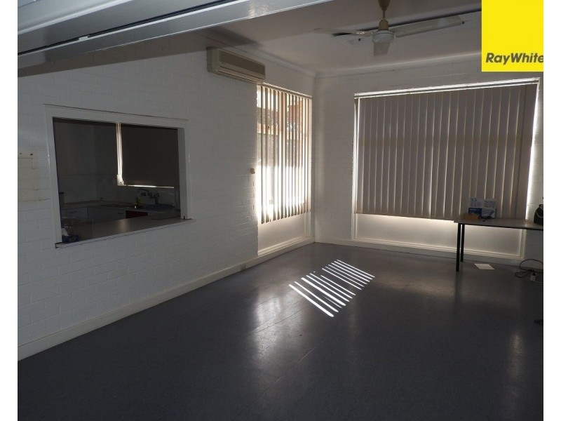 136 Wheatley Street, Gosnells WA 6110