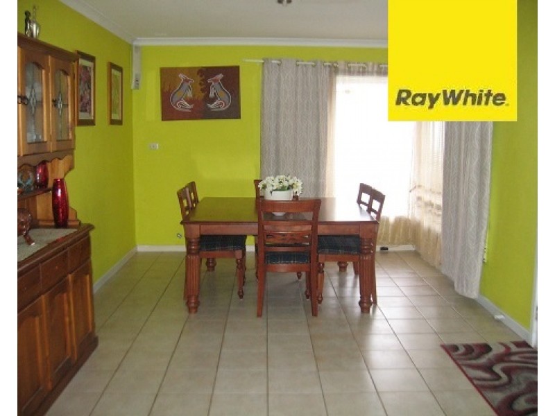 63 Girraween Street, Armadale WA 6112