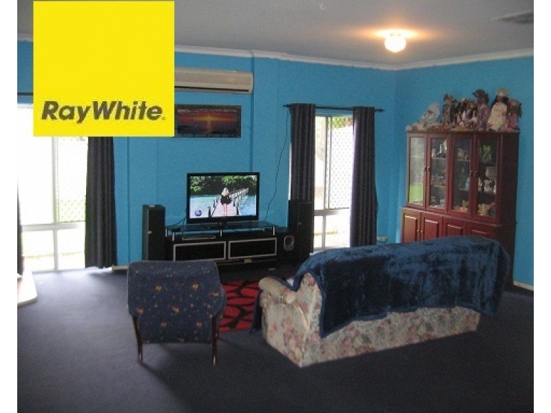 63 Girraween Street, Armadale WA 6112