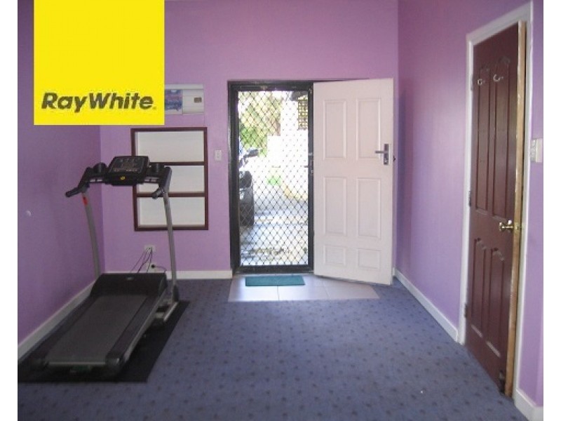 63 Girraween Street, Armadale WA 6112