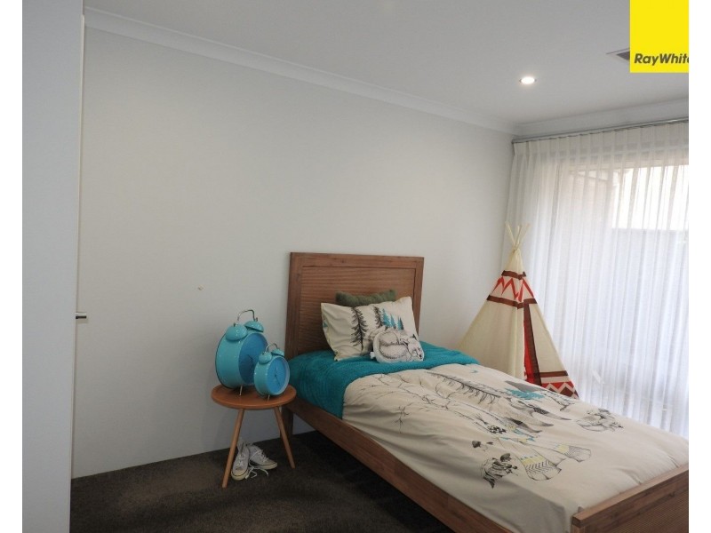 55 Oakbella Parade, Harrisdale WA 6112