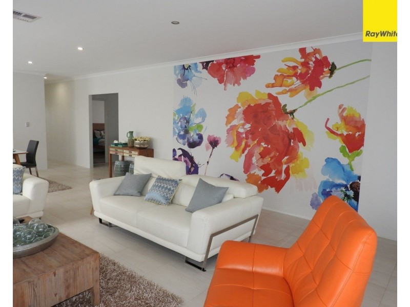 55 Oakbella Parade, Harrisdale WA 6112