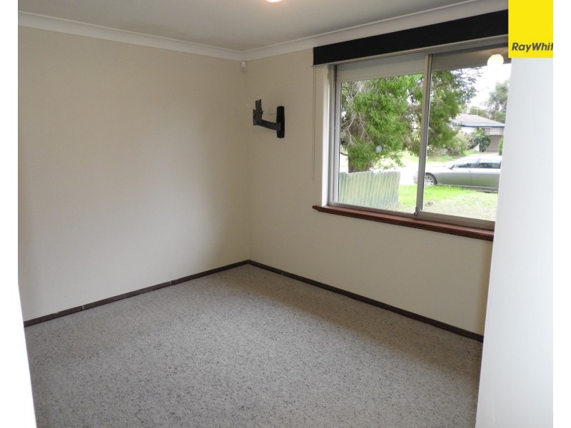 5 Namoi Place, Armadale WA 6112