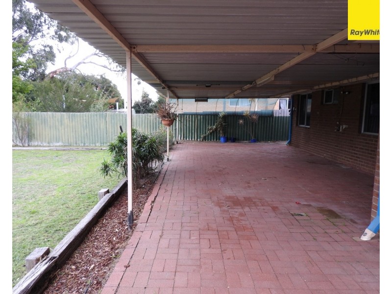5 Namoi Place, Armadale WA 6112