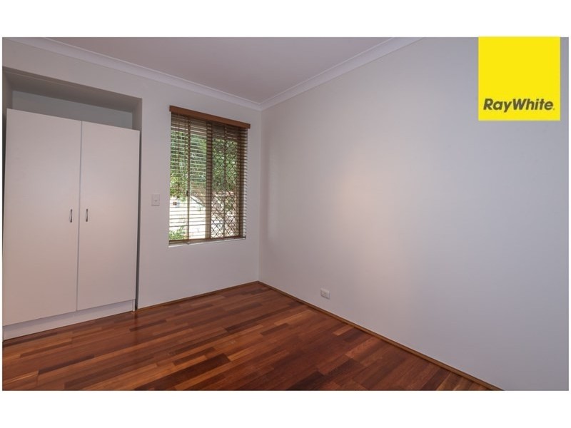 1 Tummell Court, Seville Grove WA 6112