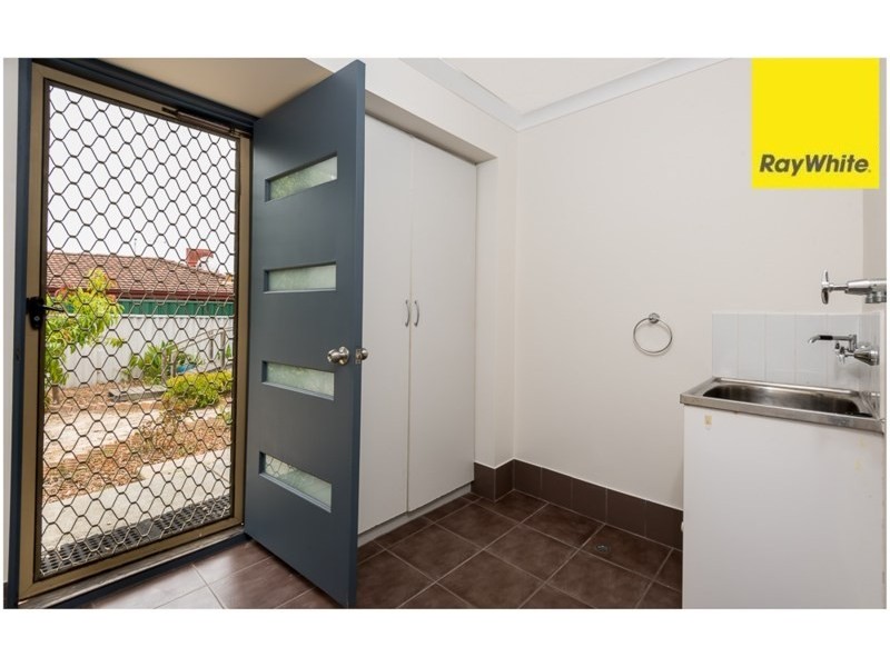 1 Tummell Court, Seville Grove WA 6112