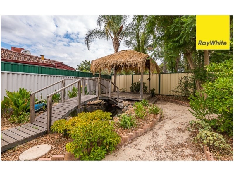 1 Tummell Court, Seville Grove WA 6112