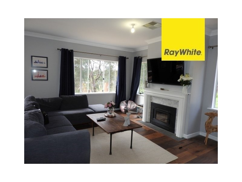 885 Kingston Road, Mount Helena WA 6082