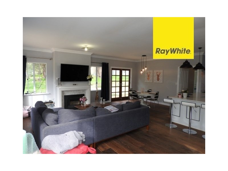 885 Kingston Road, Mount Helena WA 6082