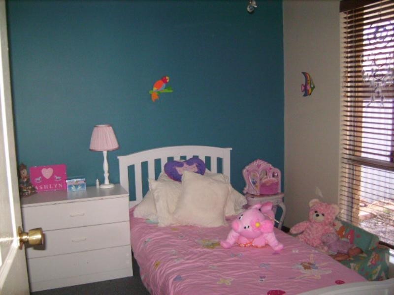 16 Dollis Way, Armadale WA 6112