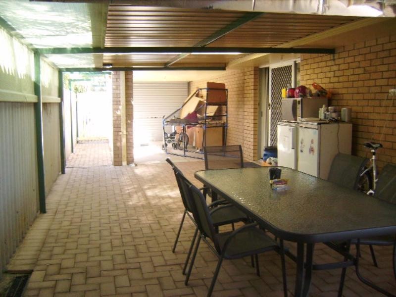 16 Dollis Way, Armadale WA 6112