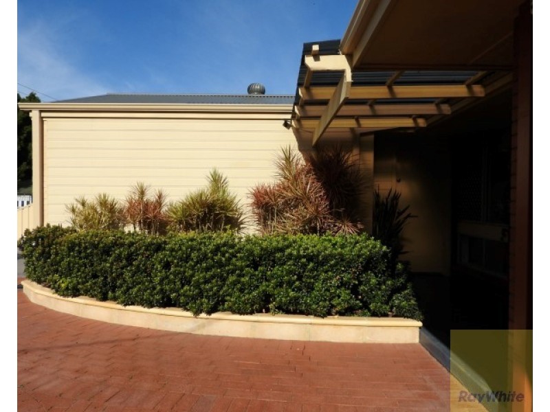 31 Bowden Place, Armadale WA 6112