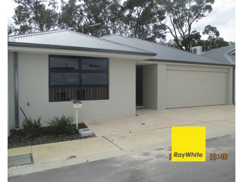 12/99 Lowanna Way, Armadale WA 6112