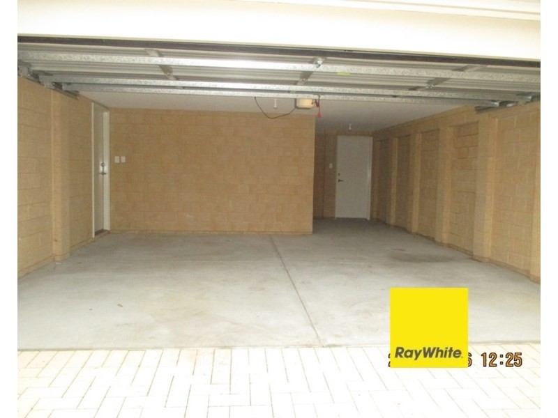 12/99 Lowanna Way, Armadale WA 6112