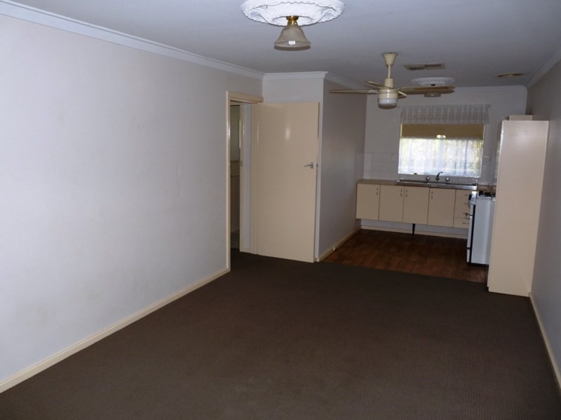 9/6 Astley Street, Gosnells WA 6110