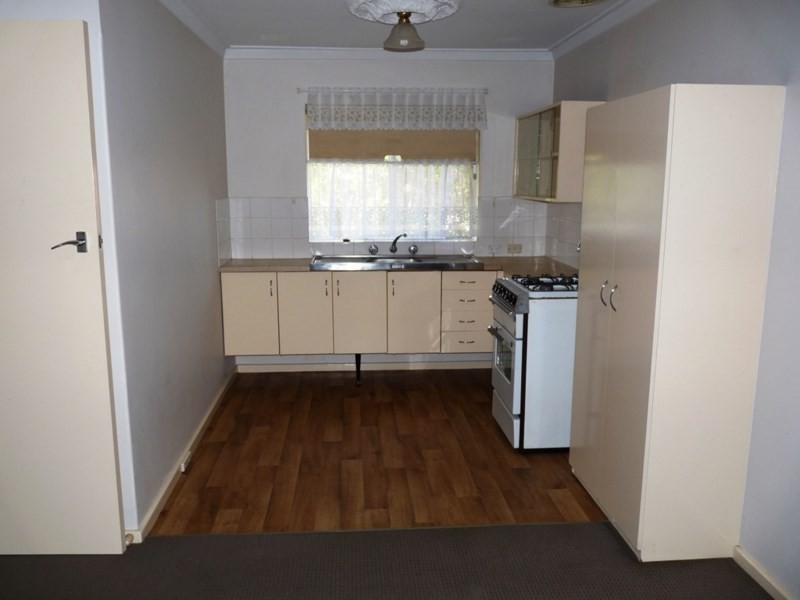 9/6 Astley Street, Gosnells WA 6110