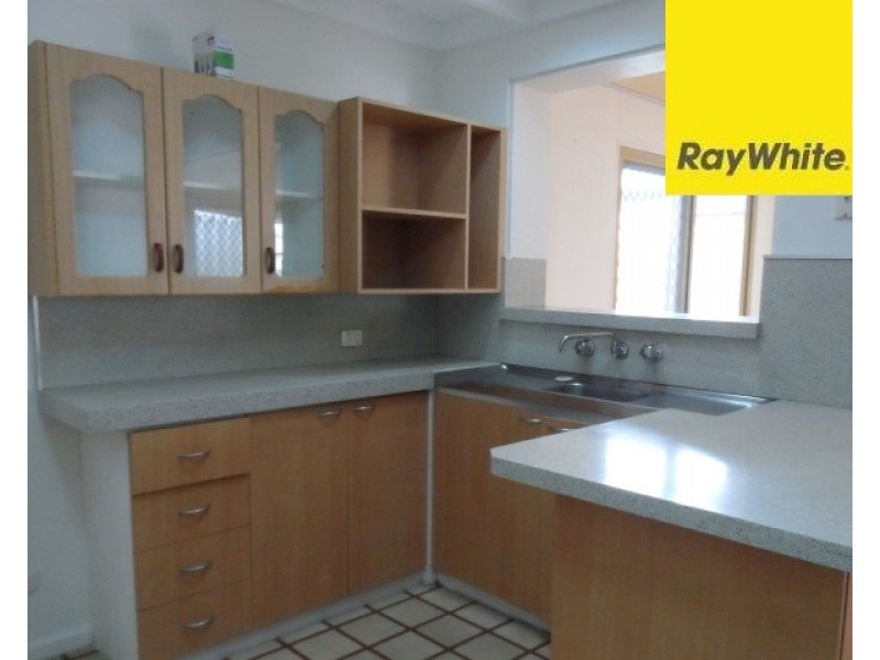 10 Harlow Street, Camillo WA 6111