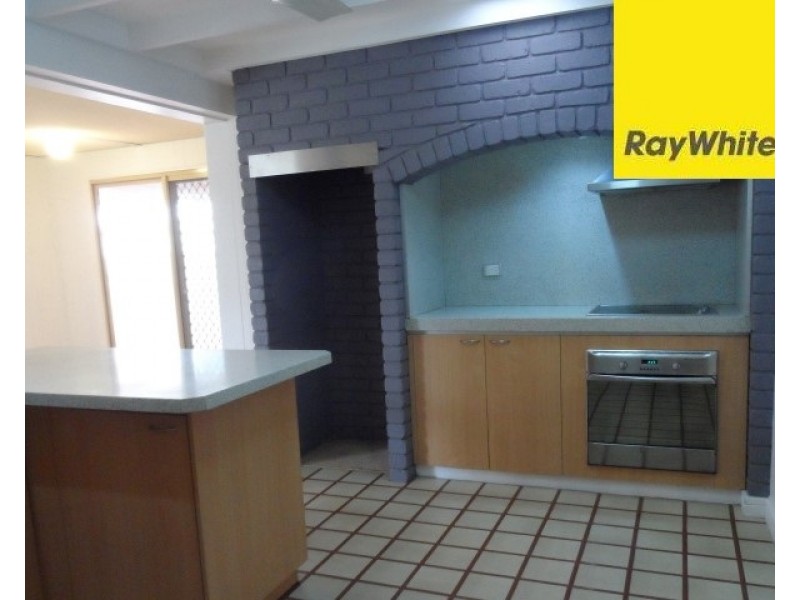 10 Harlow Street, Camillo WA 6111