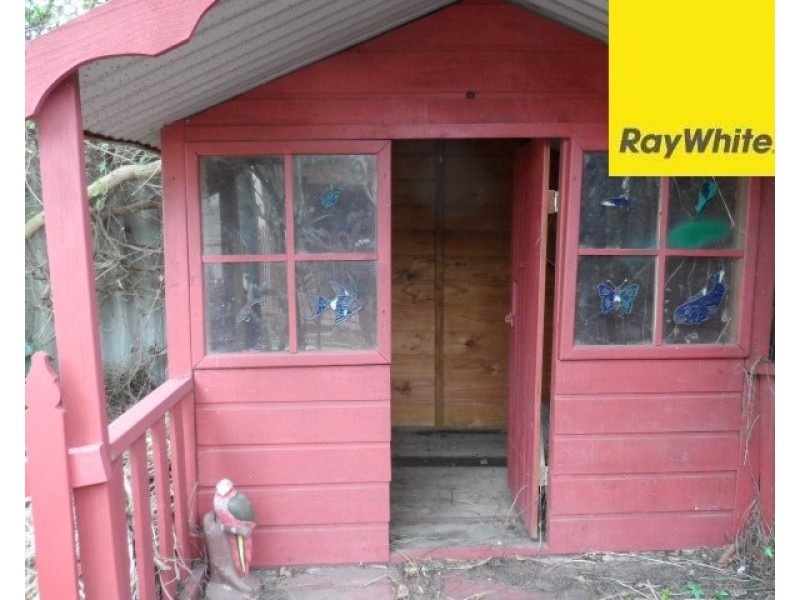 10 Harlow Street, Camillo WA 6111