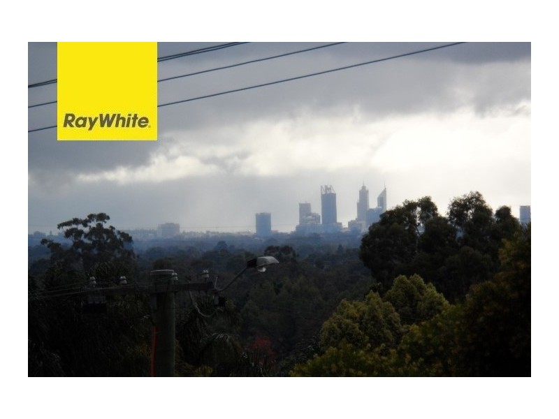 28 Wandoo Street, Mount Nasura WA 6112