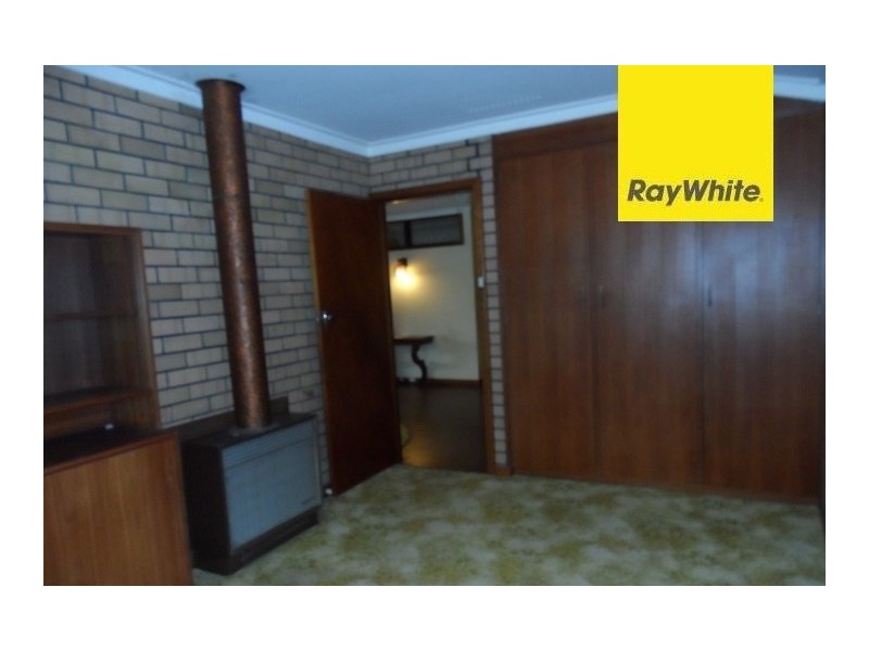 28 Wandoo Street, Mount Nasura WA 6112