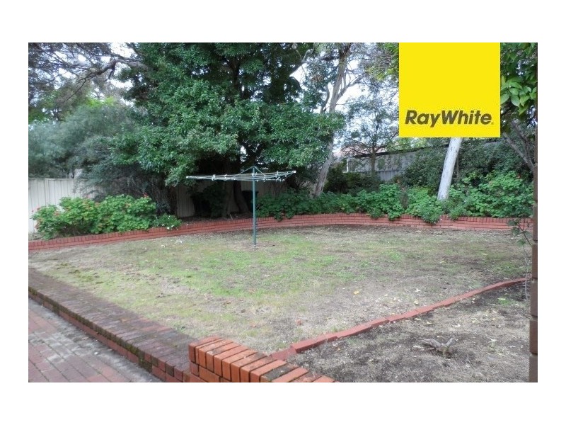 28 Wandoo Street, Mount Nasura WA 6112