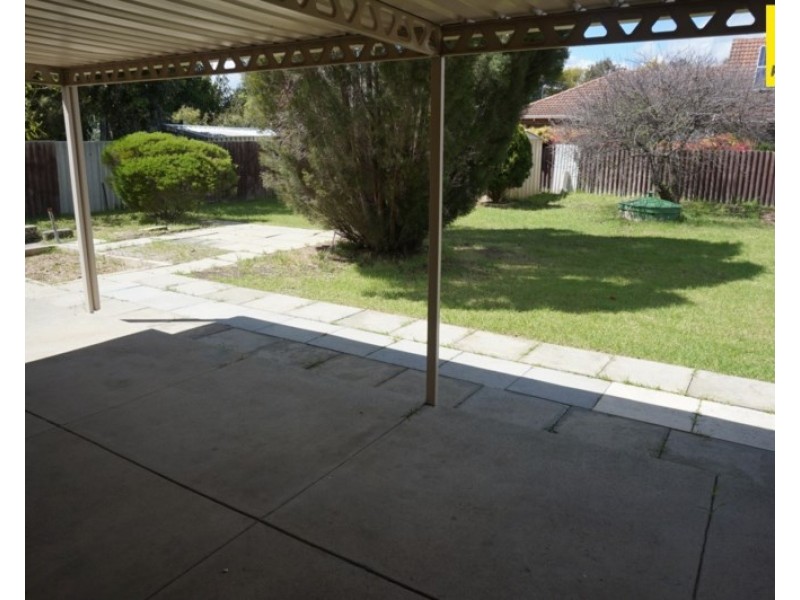 7 Winnunga Place, Armadale WA 6112