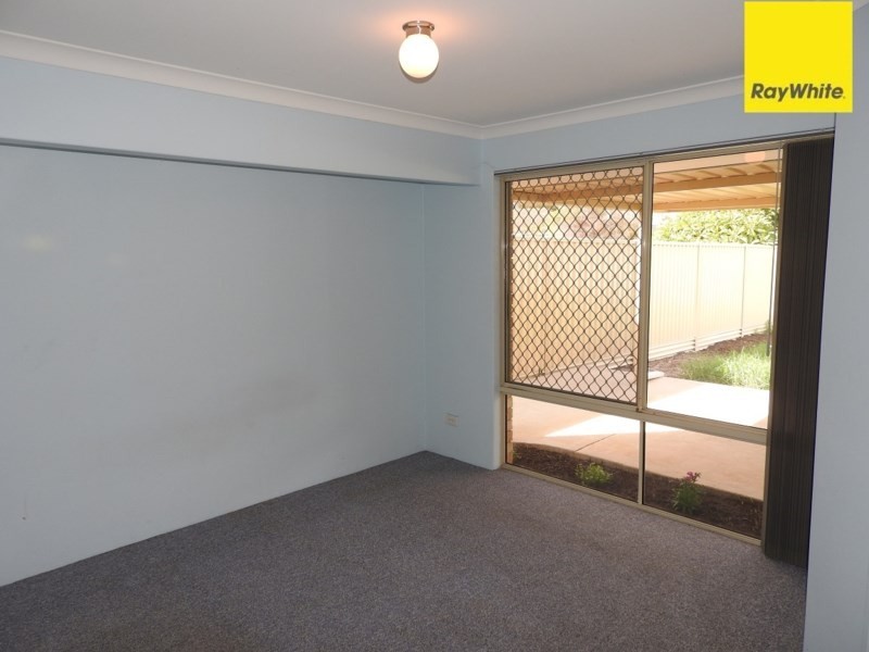 18 Abernethy Grove, Seville Grove WA 6112