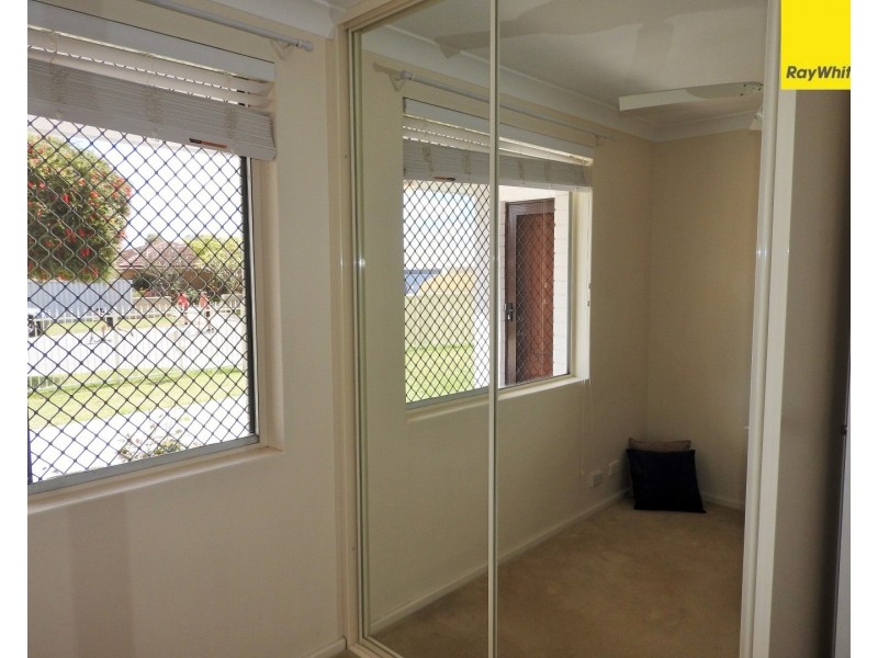 6 Narooma Street, Armadale WA 6112