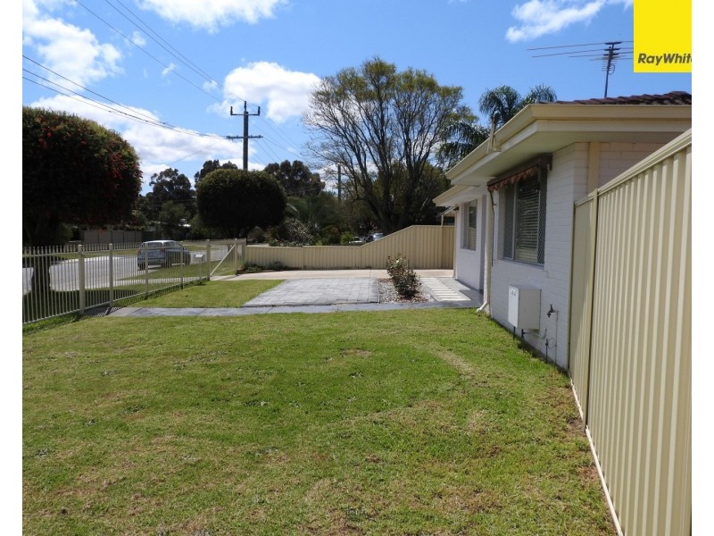 6 Narooma Street, Armadale WA 6112