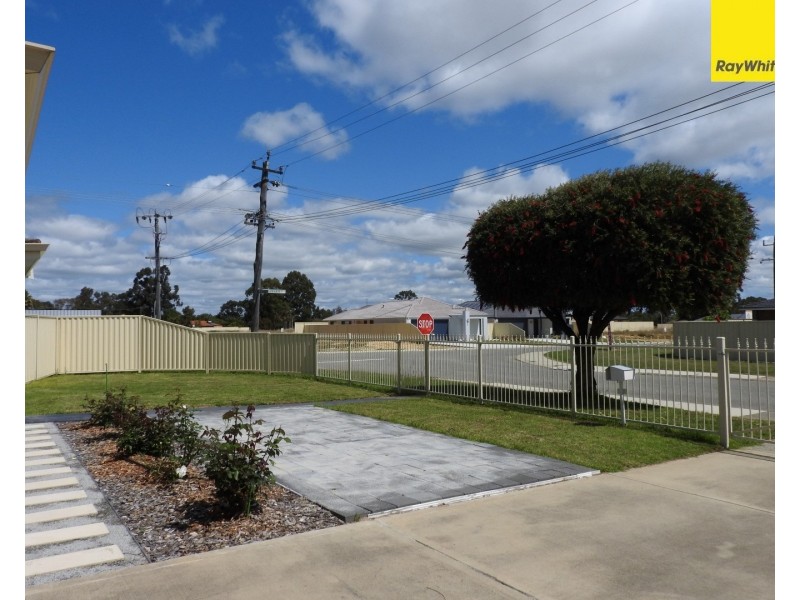 6 Narooma Street, Armadale WA 6112