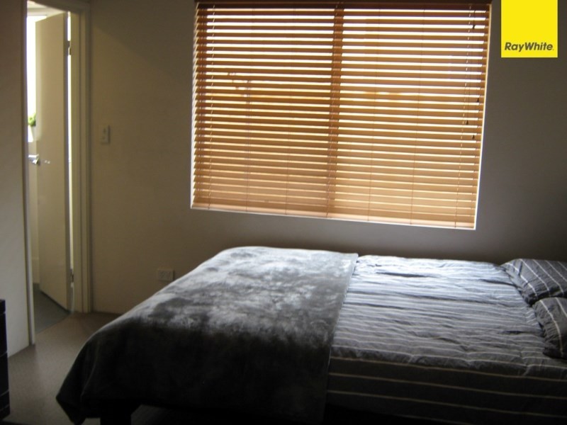 13B Myimbar Way, Nollamara WA 6061