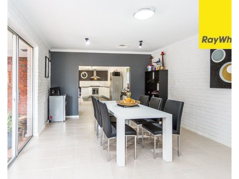 11 Platte Court, Gosnells WA 6110