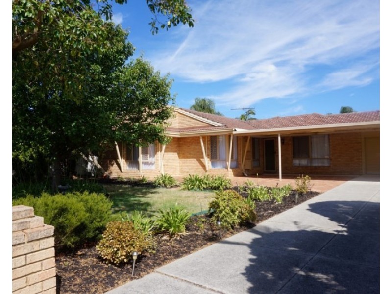 98 Brown Crescent, Seville Grove WA 6112