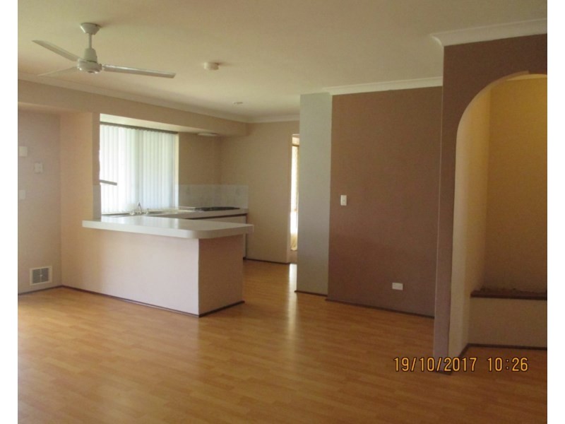 98 Brown Crescent, Seville Grove WA 6112