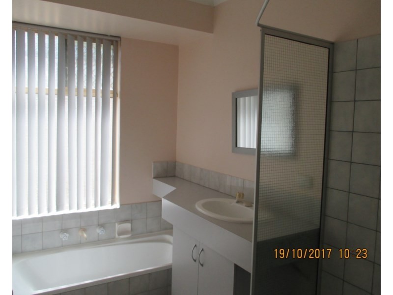 98 Brown Crescent, Seville Grove WA 6112