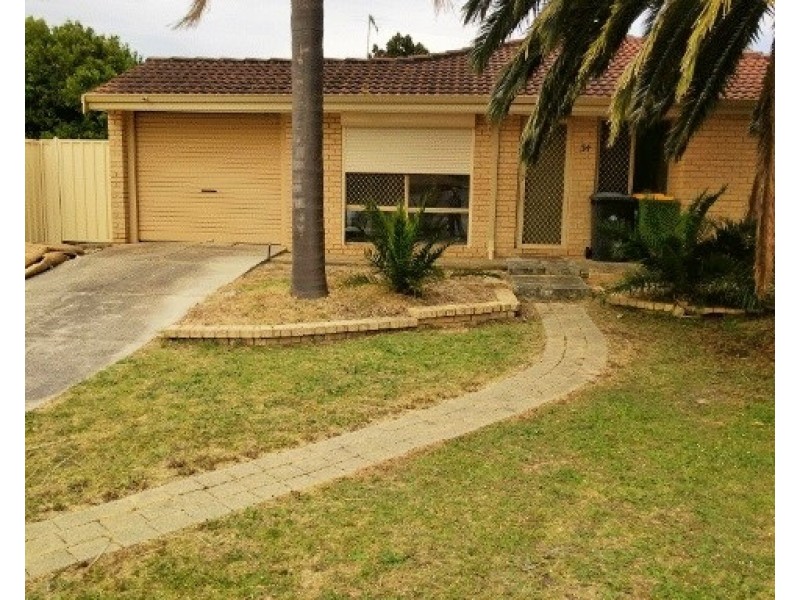 34 Candish Grove, Seville Grove WA 6112