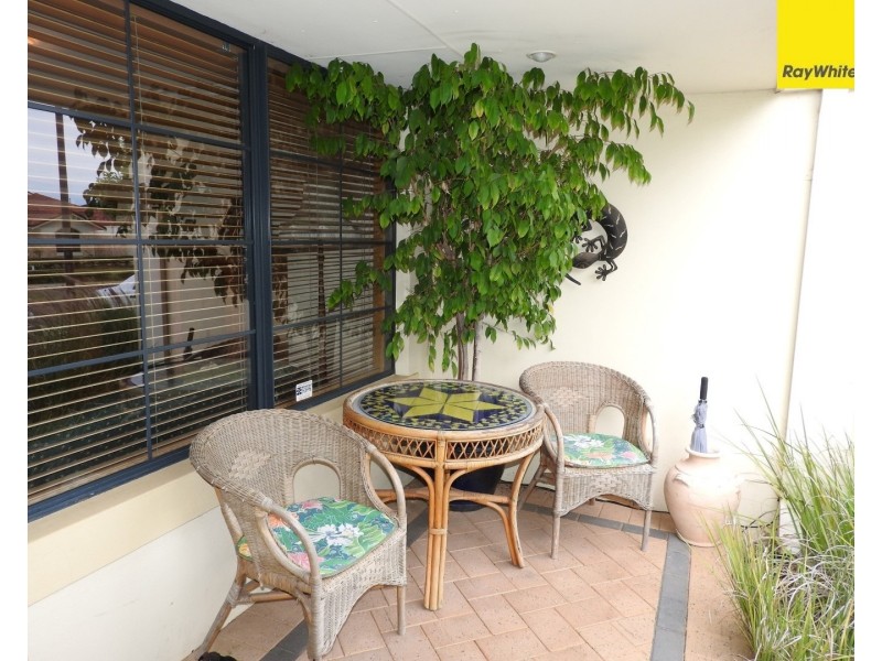 26 Roebuck Avenue, Canning Vale WA 6155