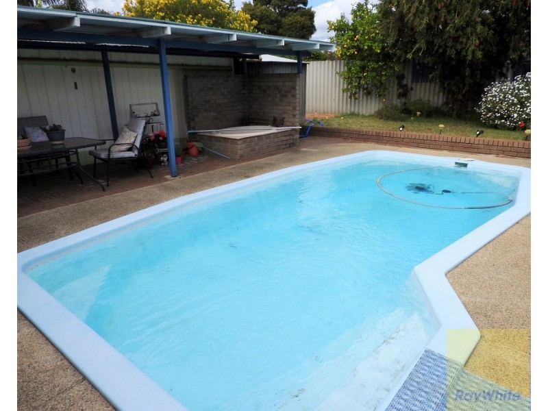 36 Cabarita Road, Armadale WA 6112