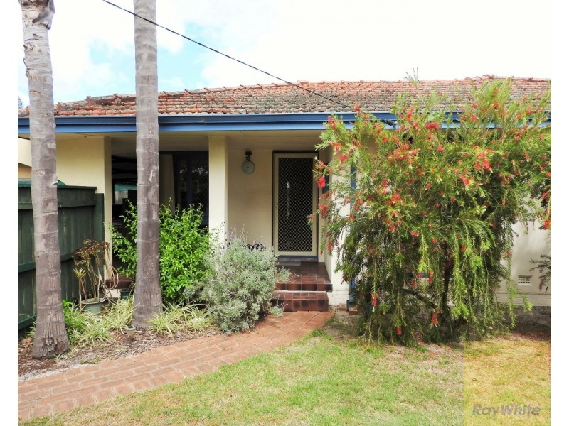 36 Cabarita Road, Armadale WA 6112