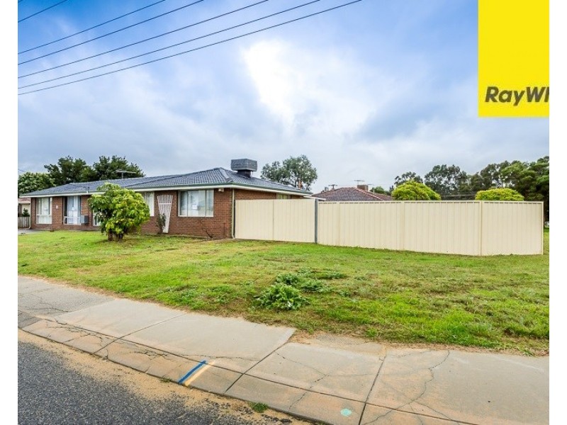 31 Girraween Street, Armadale WA 6112