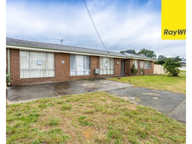 31 Girraween Street, Armadale WA 6112
