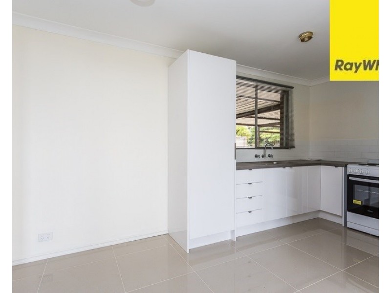 31 Girraween Street, Armadale WA 6112