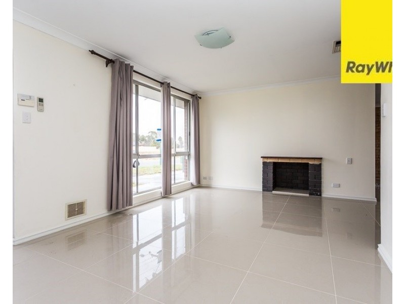 31 Girraween Street, Armadale WA 6112