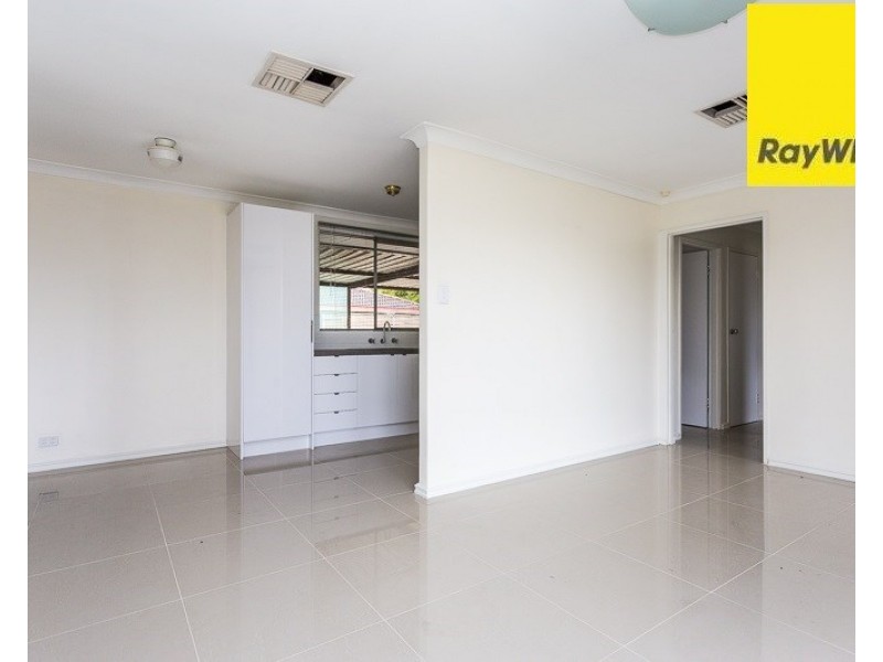 31 Girraween Street, Armadale WA 6112